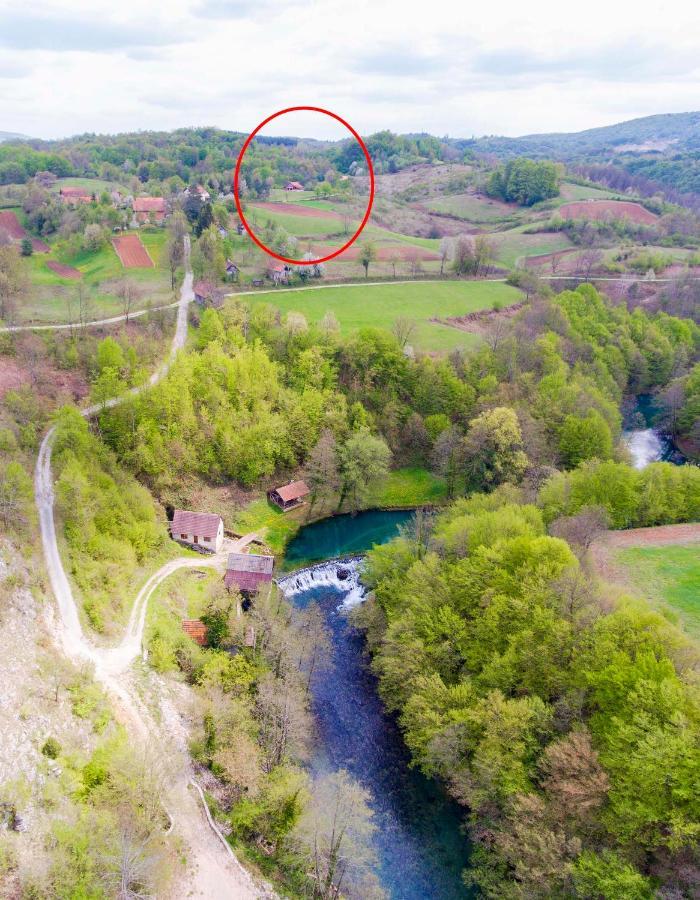 Вілла Kuca Za Odmor Slunjcica Екстер'єр фото